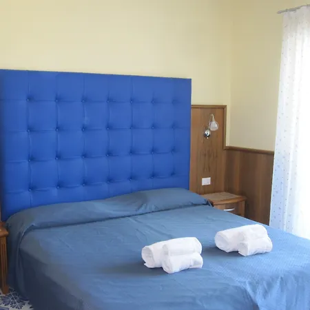Hotell Panoramic 4*