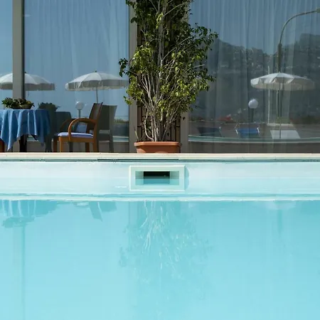 Отель Panoramic 4*