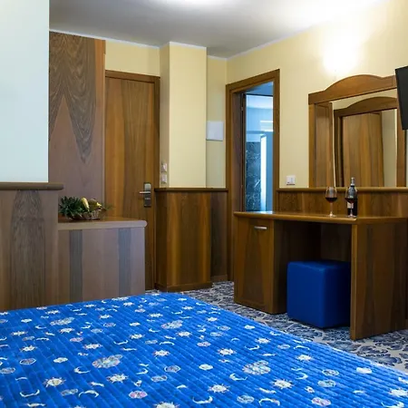 Panoramic 4* Джардини-Наксос